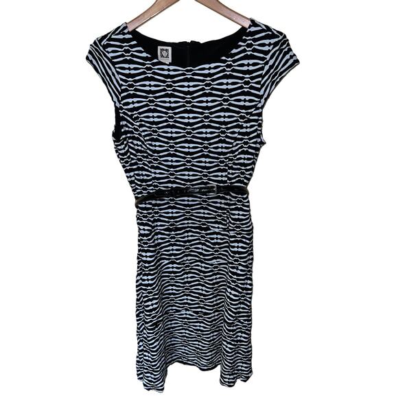 Anne Klein Size 10 Fit & Flare DRESS Black White Geo Texture A-Line Swing Medium - Picture 3 of 9